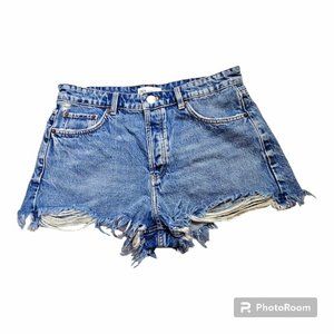 Women’s Zara Shorts Size (USA) 8
